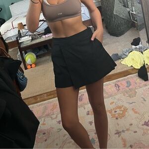 Black Women's athletic skort